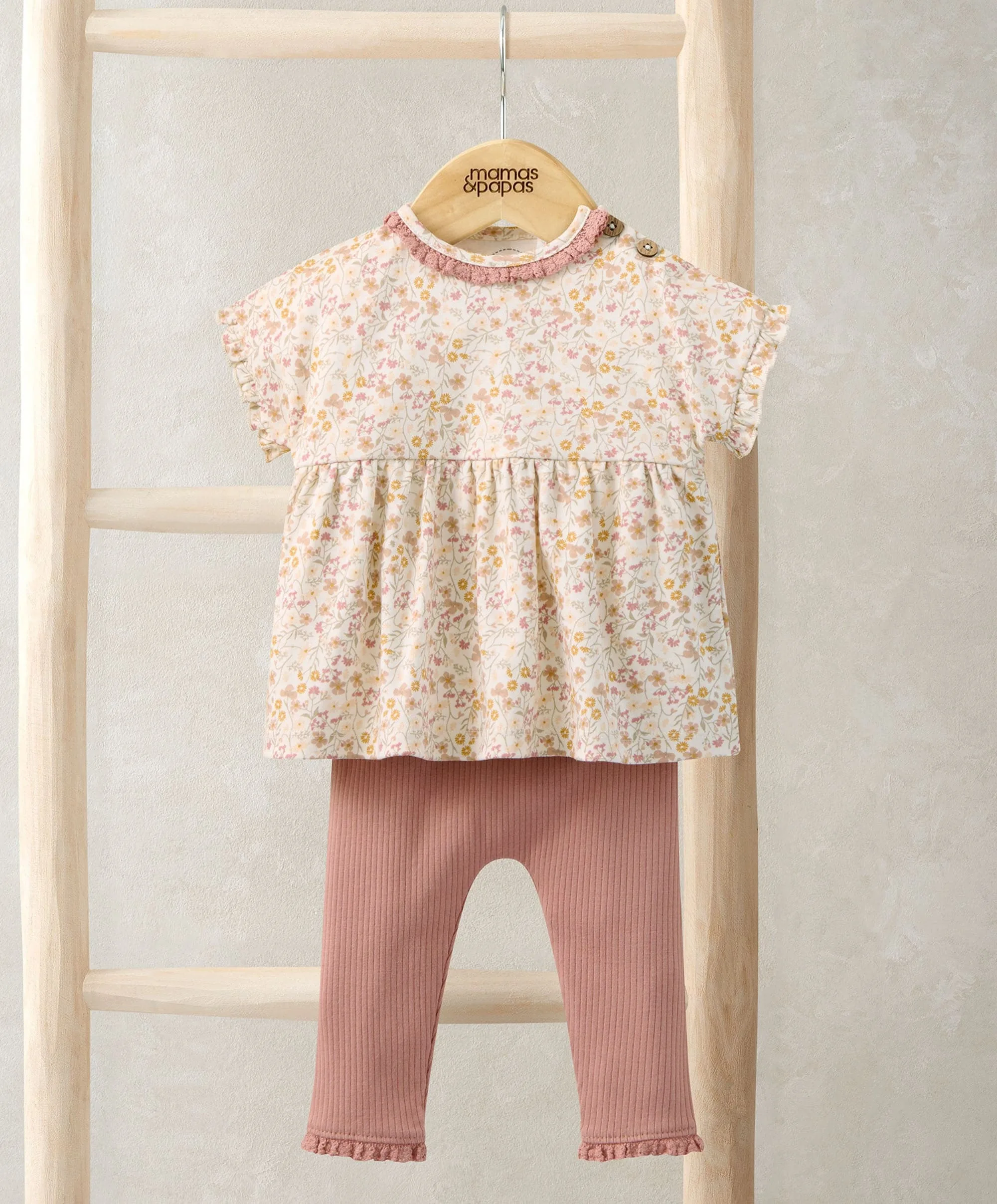 Ditsy T-Shirt & Leggings Outfit Set