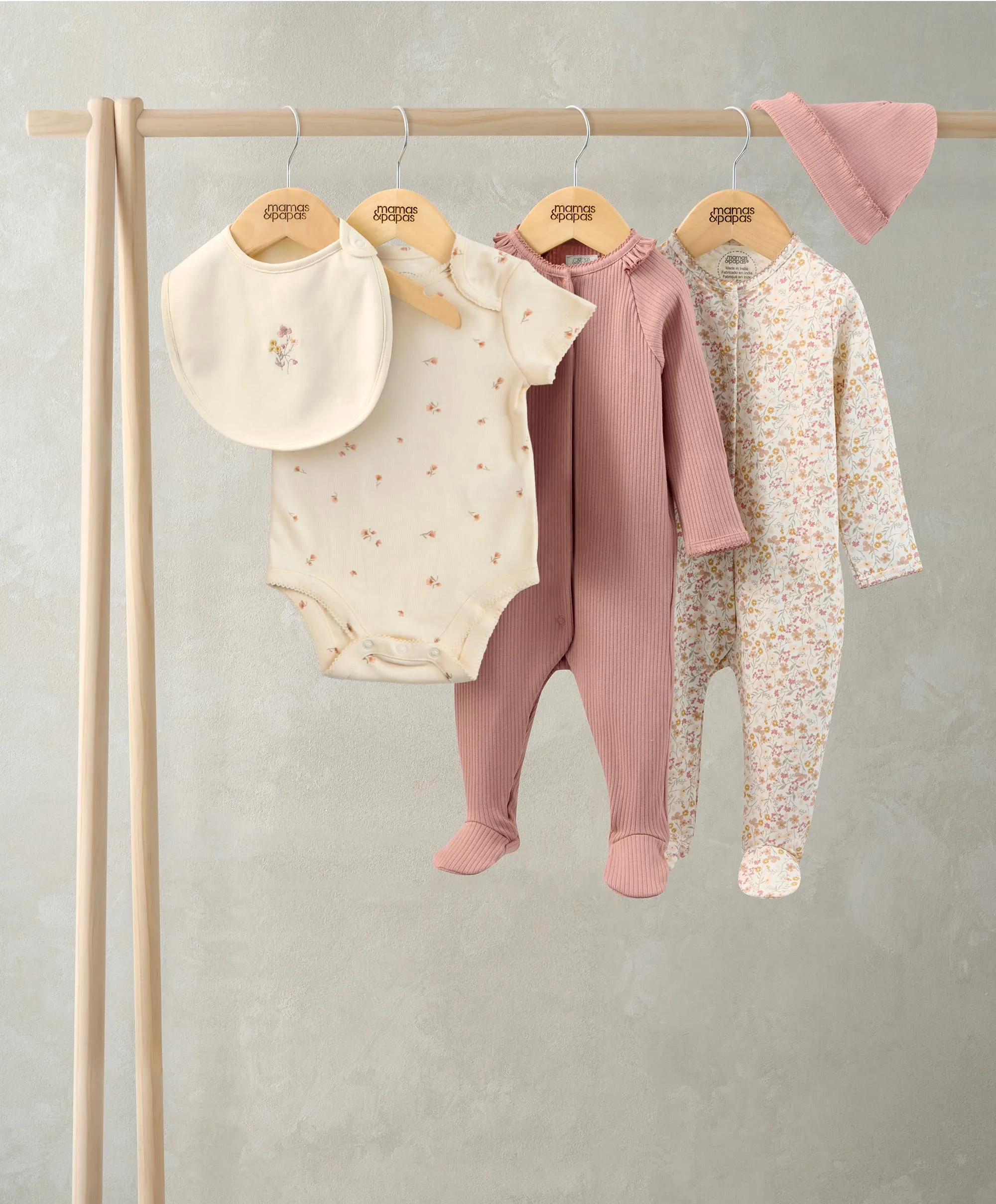 Welcome to the World Floral Baby Clothes 5 Piece Set
